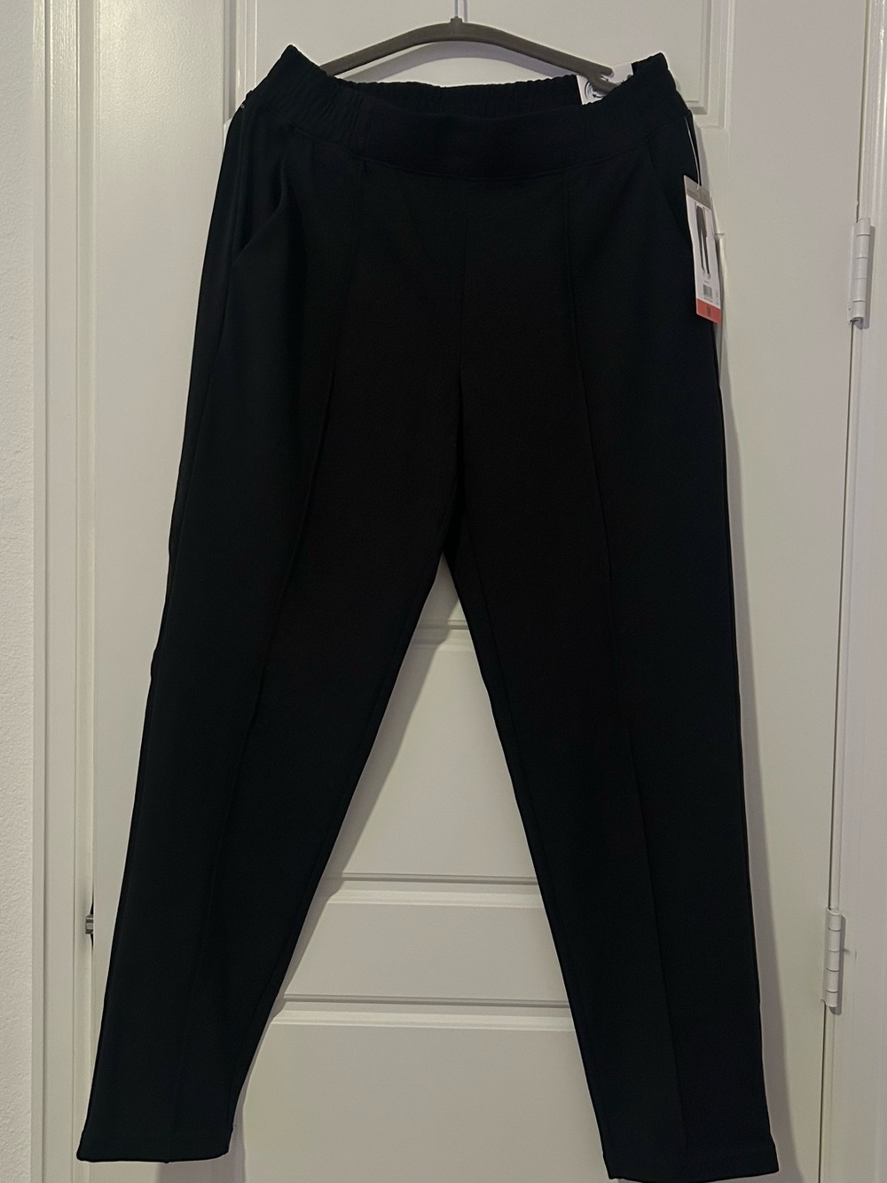 NWT Mondetta Women's Pintuck Straight Pants - Black